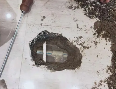 昂仁卫生间测漏水